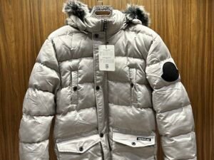 Moncler rjal byat